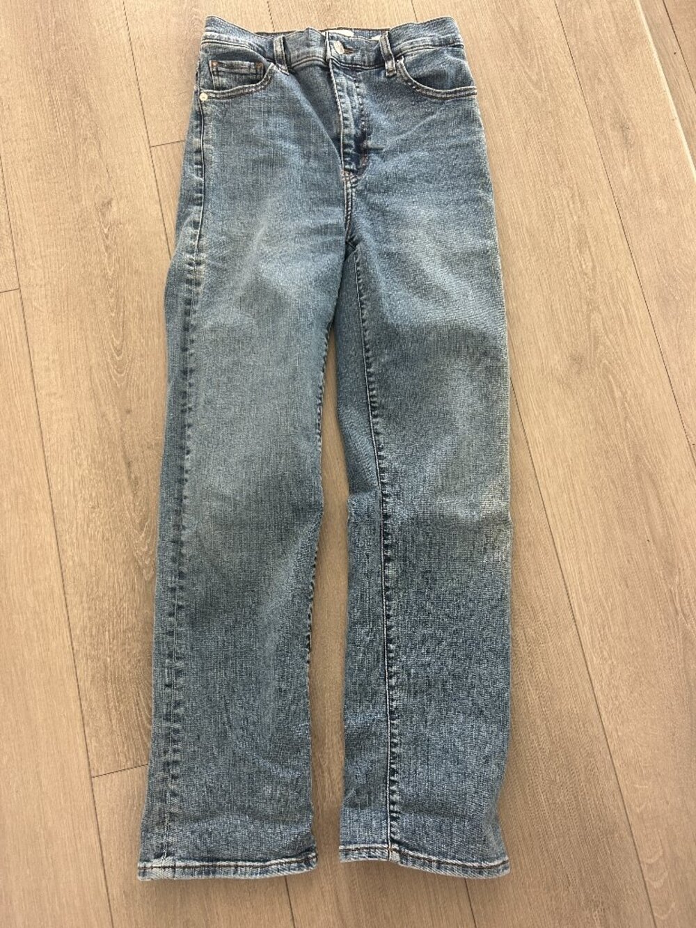 Frame Le Sleek Straight Jeans - 26